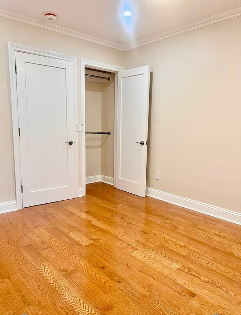 1636 3rd Avenue - Photo 4