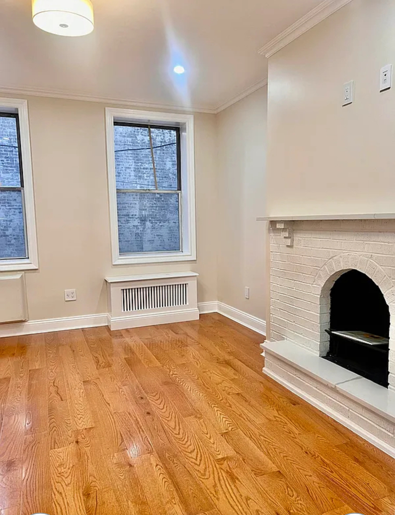 1636 3rd Avenue - Photo 2