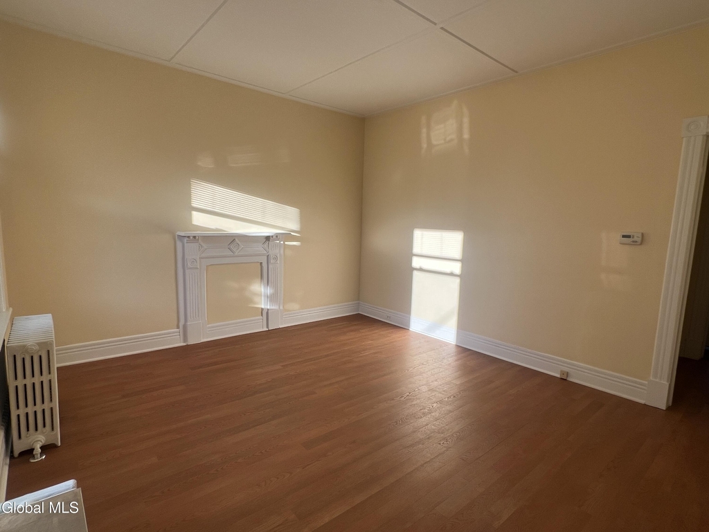 8 Summit Street - Photo 6