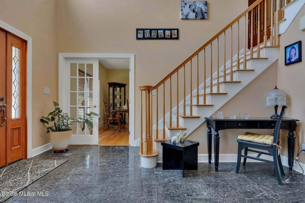 620 Sacandaga Road - Photo 4