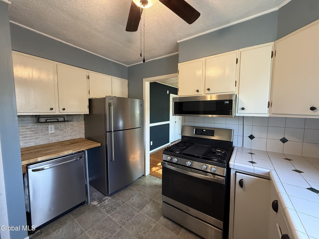 49 Kunker Avenue - Photo 7