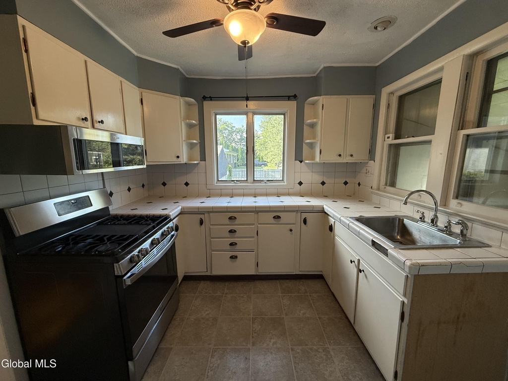 49 Kunker Avenue - Photo 6