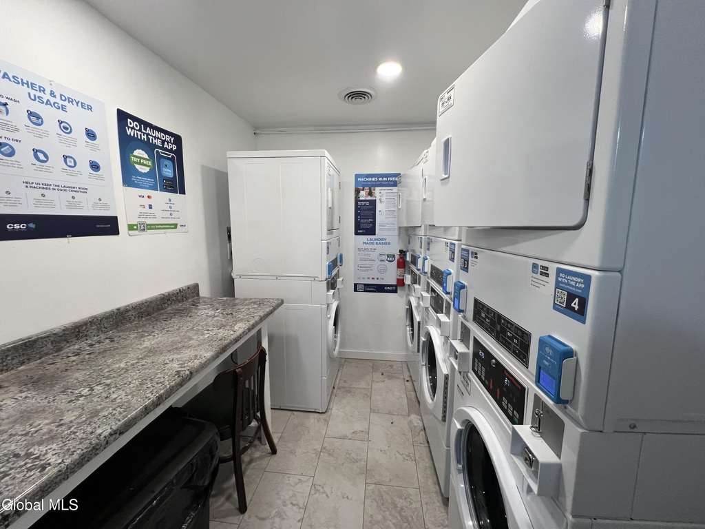 5 Broadway - Photo 22