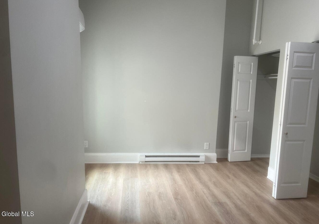 5 Broadway - Photo 14