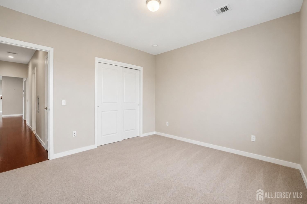 347 Pond Lane - Photo 11