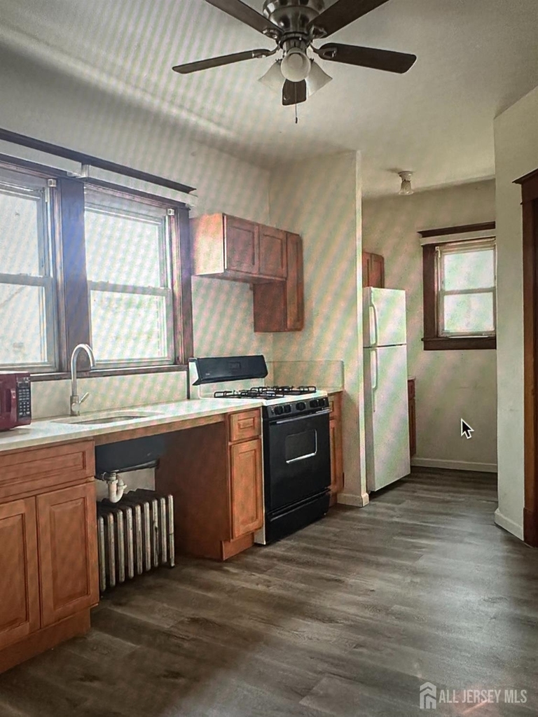 64 Wyckoff Street - Photo 3