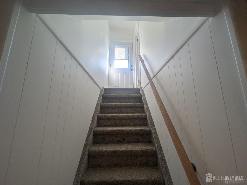 6 Hillside Avenue - Photo 36