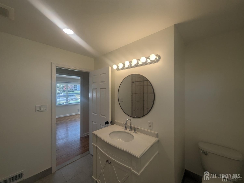 6 Hillside Avenue - Photo 13