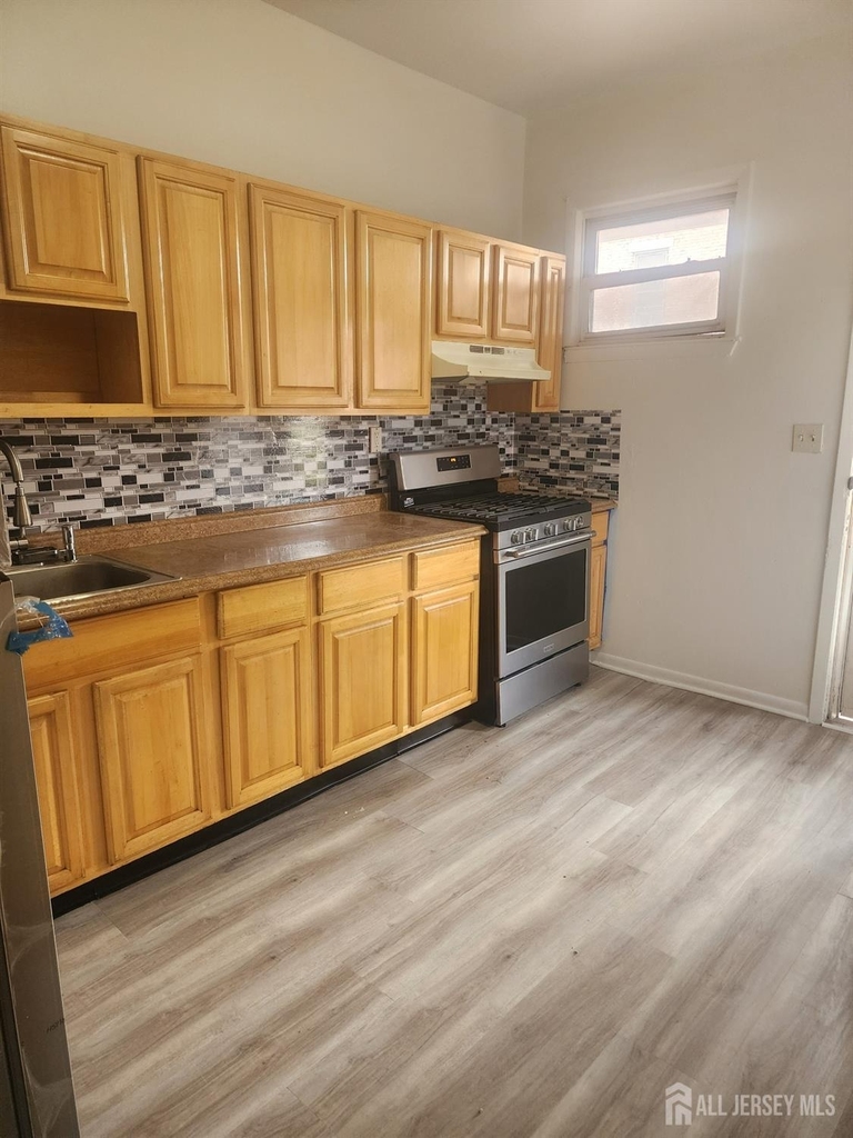 149 Lewis Street - Photo 7