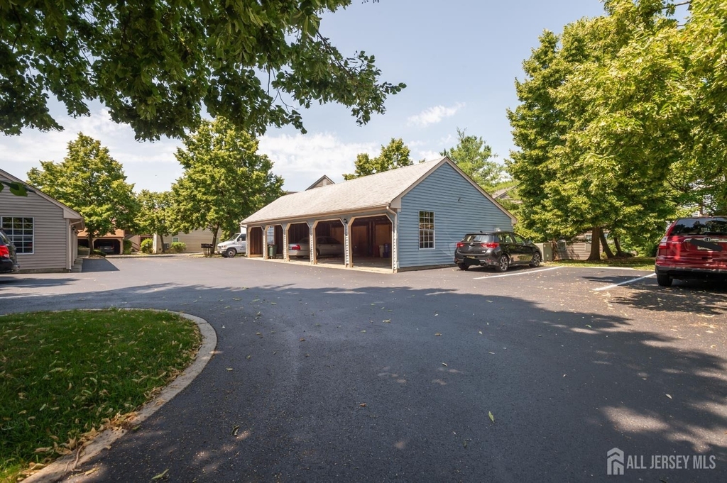 122-f Concordia Circle - Photo 18