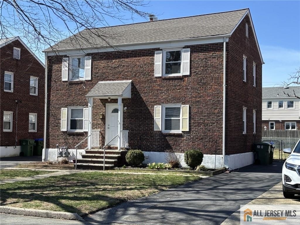 7 Coolidge Avenue - Photo 0