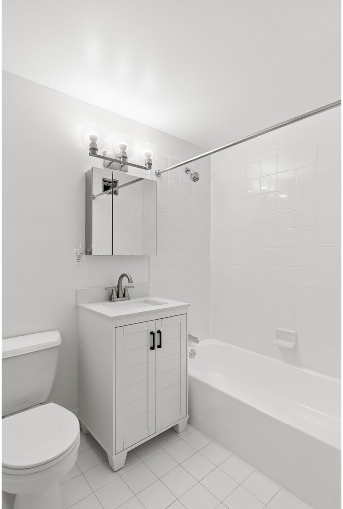 102 Bradhurst Avenue - Photo 8