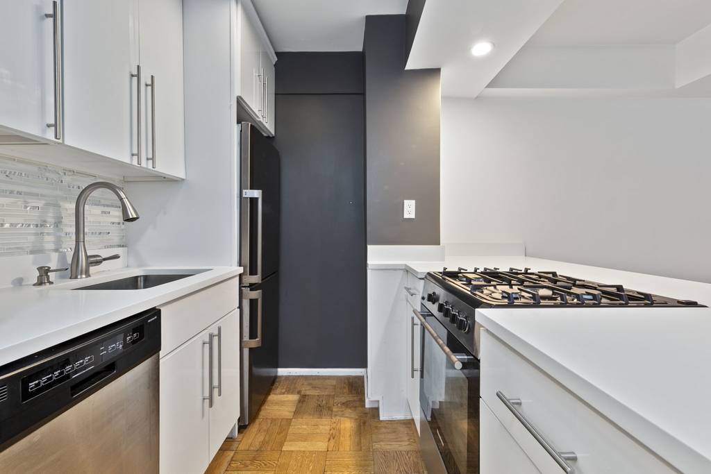 210 E 63rd Street - Photo 0