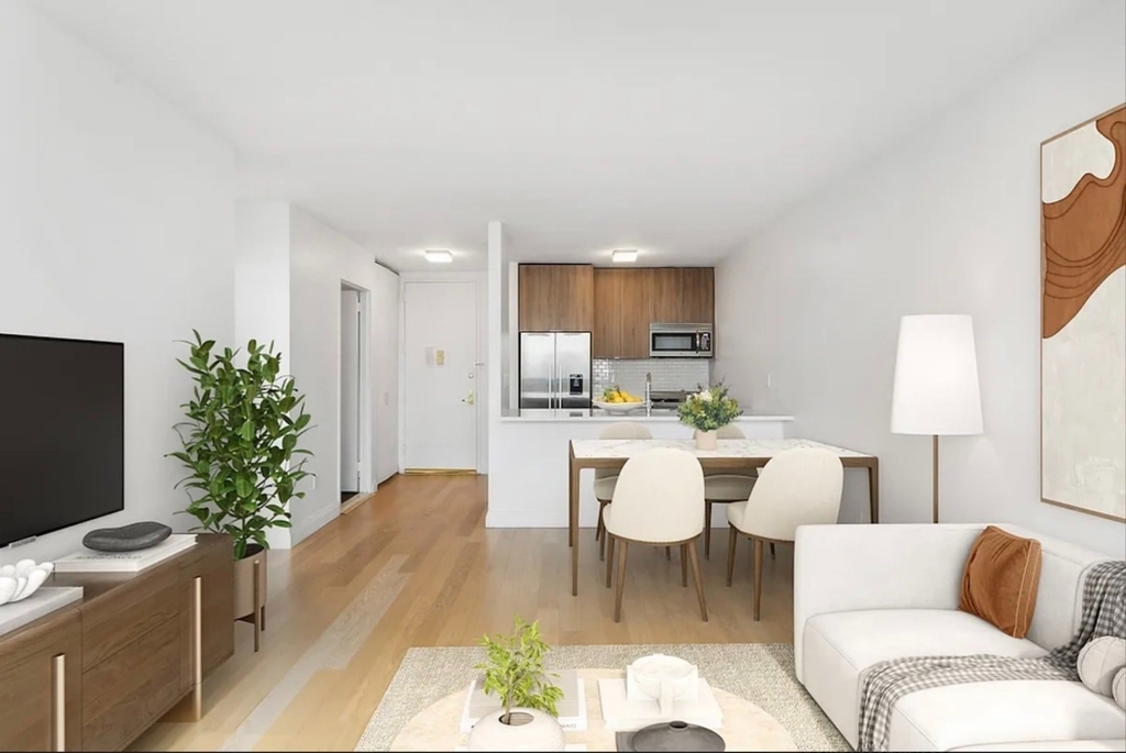 345 E 94th Street - Photo 1