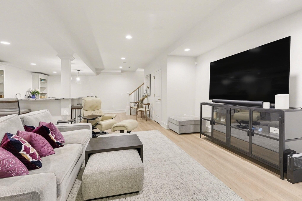 484 Park Street - Photo 75