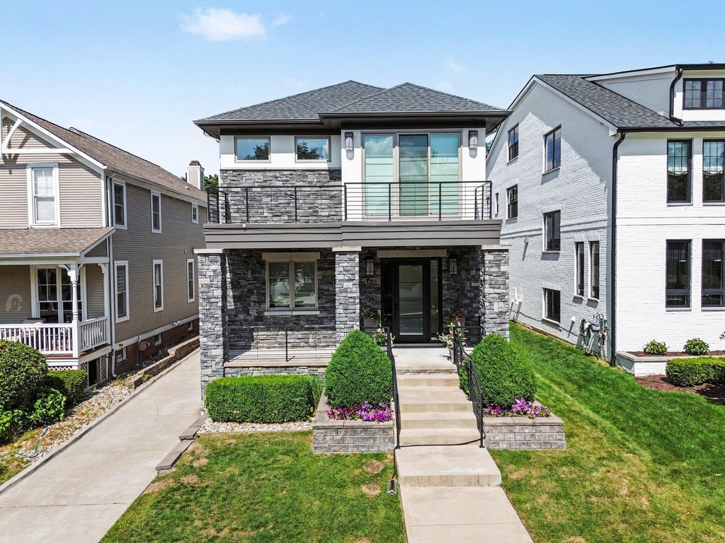 484 Park Street - Photo 0