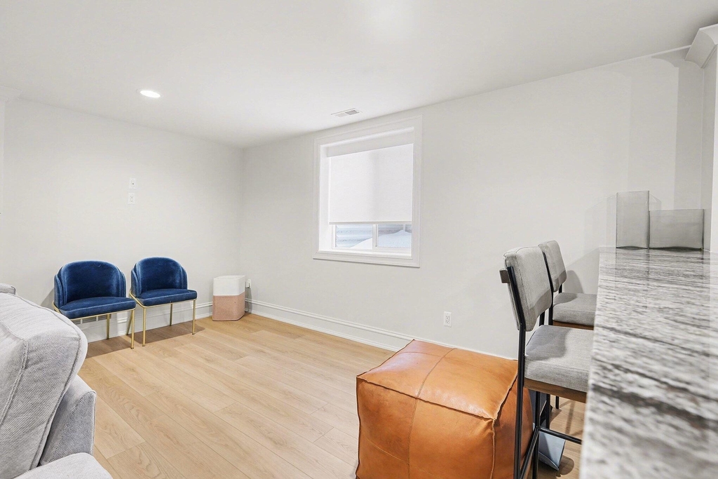 484 Park Street - Photo 81
