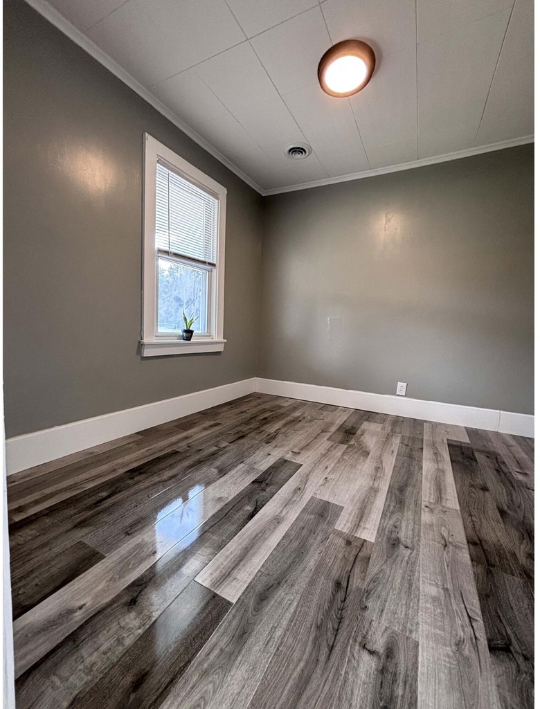 23384 Tawas Avenue - Photo 5