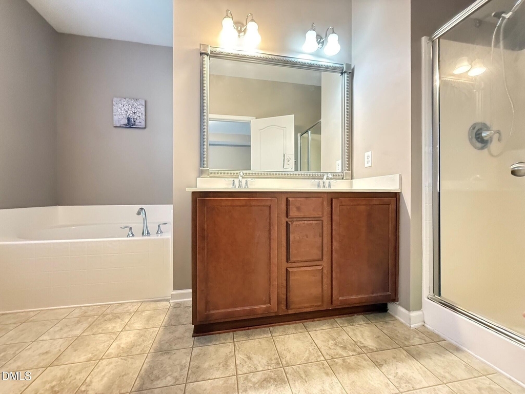 8258 Primanti Boulevard - Photo 15