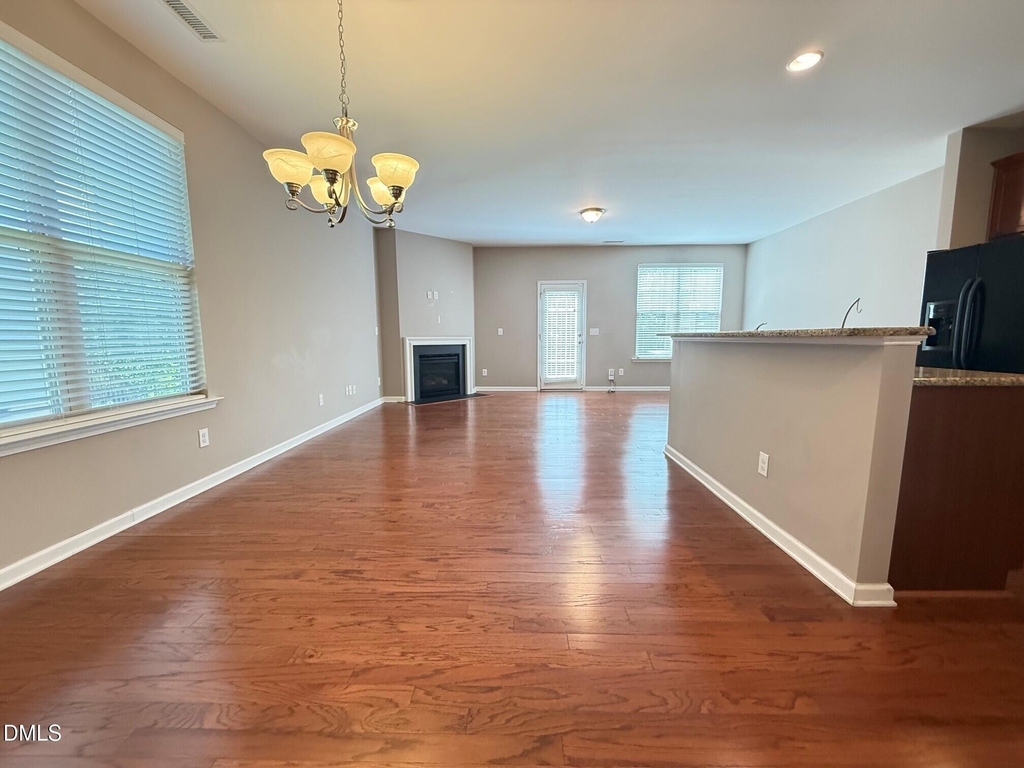 8258 Primanti Boulevard - Photo 3