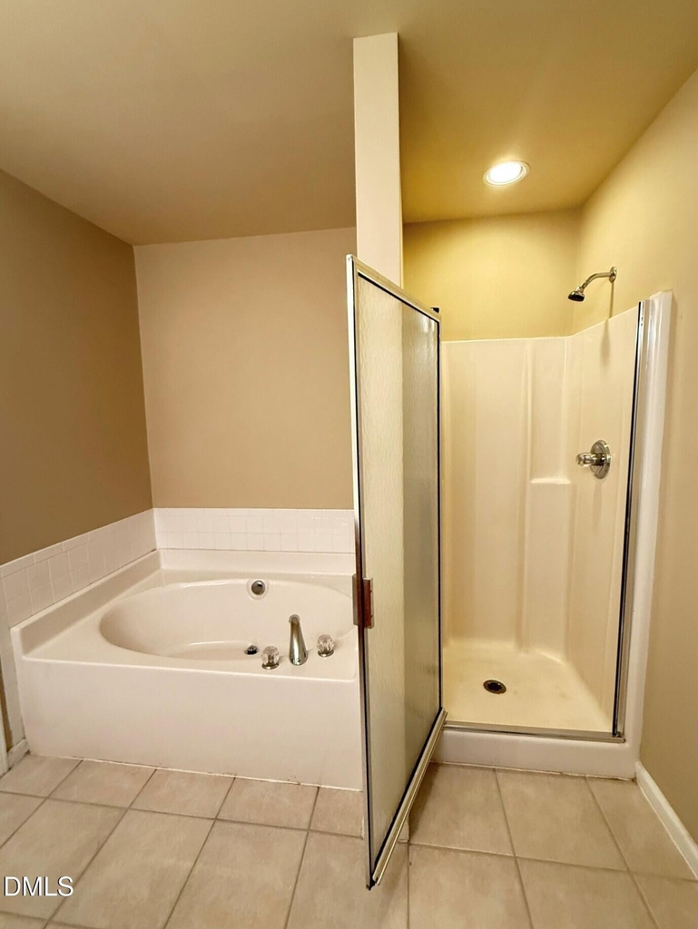 9911 Cleaver Court - Photo 17