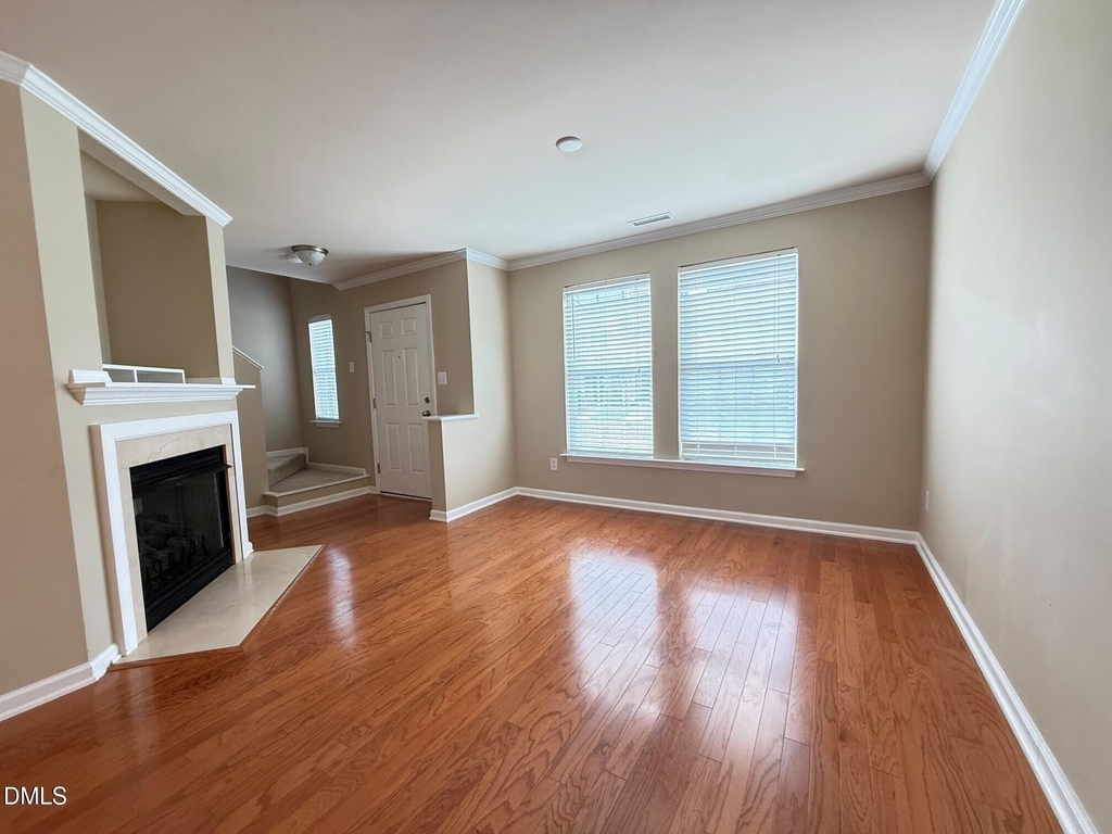 9911 Cleaver Court - Photo 4