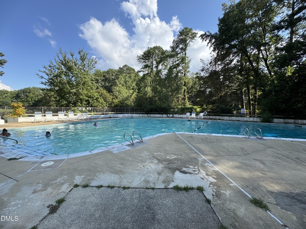 533 Pine Ridge Place - Photo 4