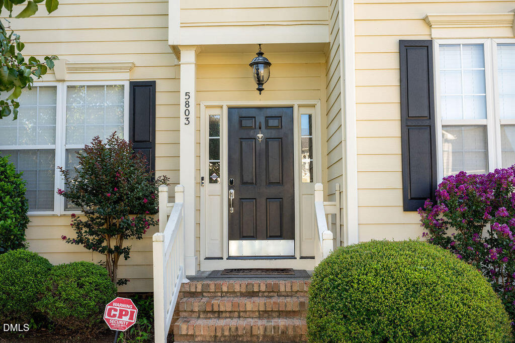 5803 Whisperwood Drive - Photo 3