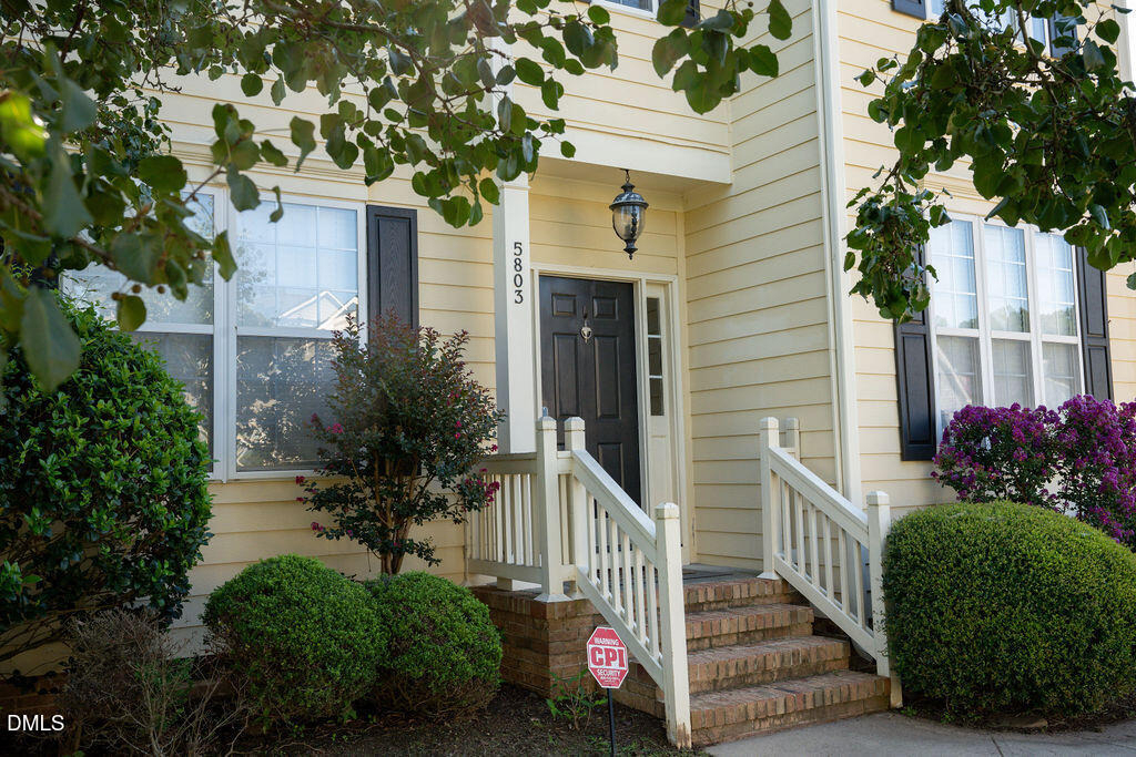 5803 Whisperwood Drive - Photo 2