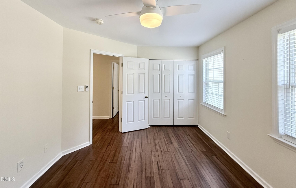 2729 E Shoreham Street - Photo 42