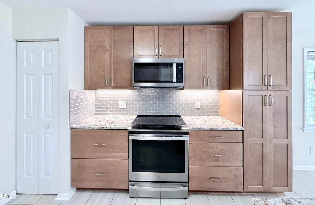 2729 E Shoreham Street - Photo 10