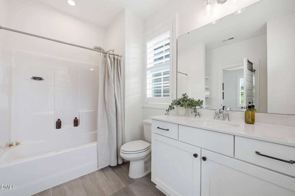 1017 Whistler Street - Photo 41