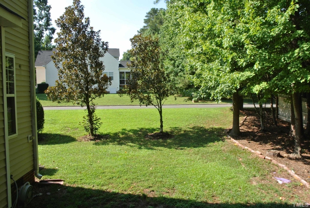 2108 Summit Drive - Photo 20