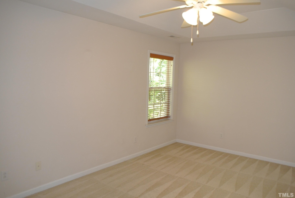 2108 Summit Drive - Photo 7