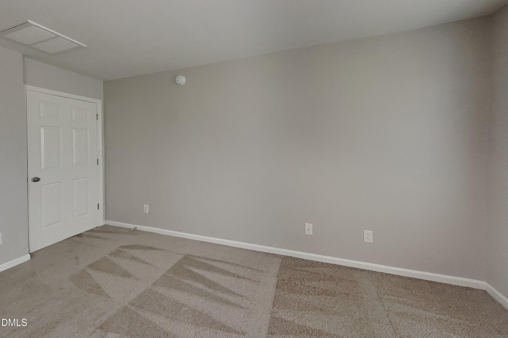 910 Statler Drive - Photo 6