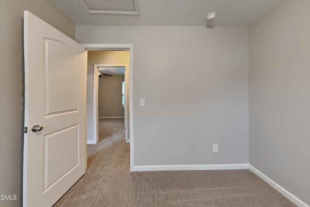 427 Randolph Drive - Photo 9