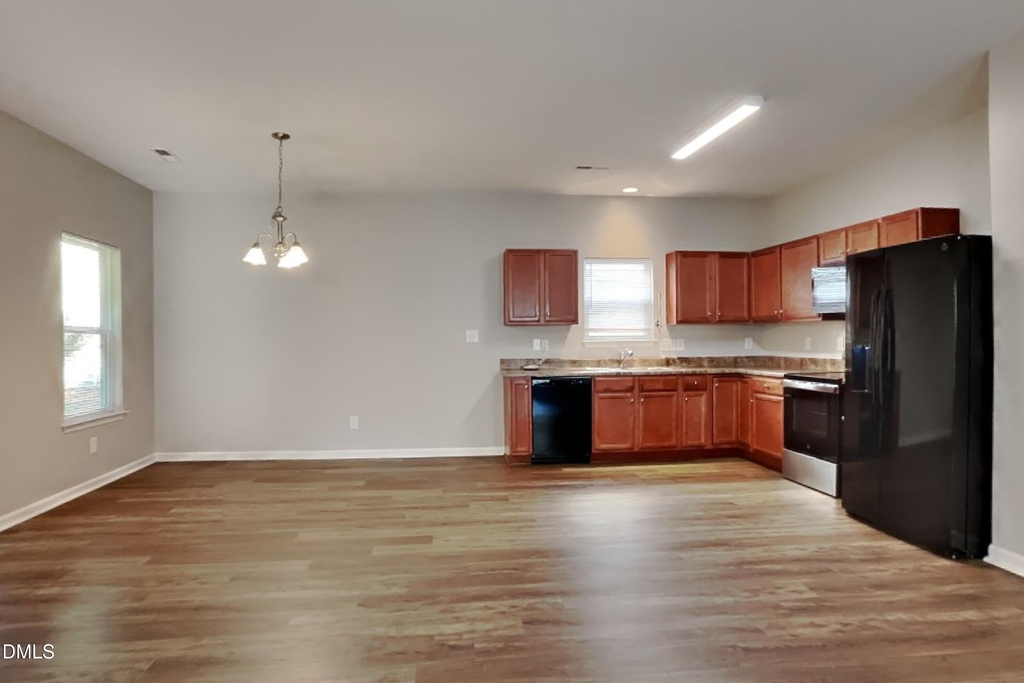917 Leatherstone Lane - Photo 3