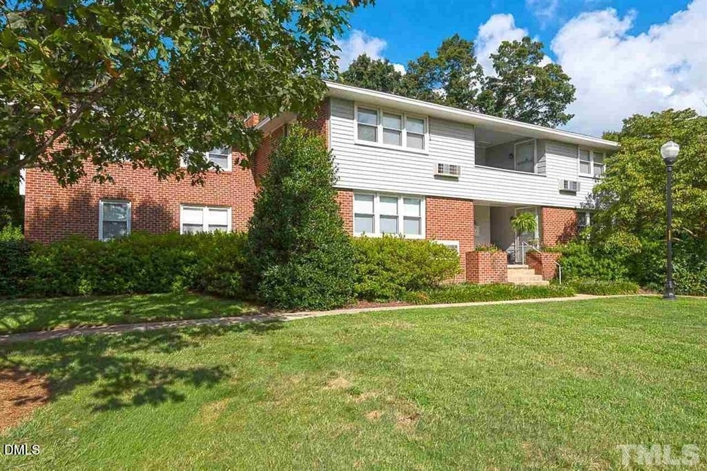 801 Daniels Street - Photo 7