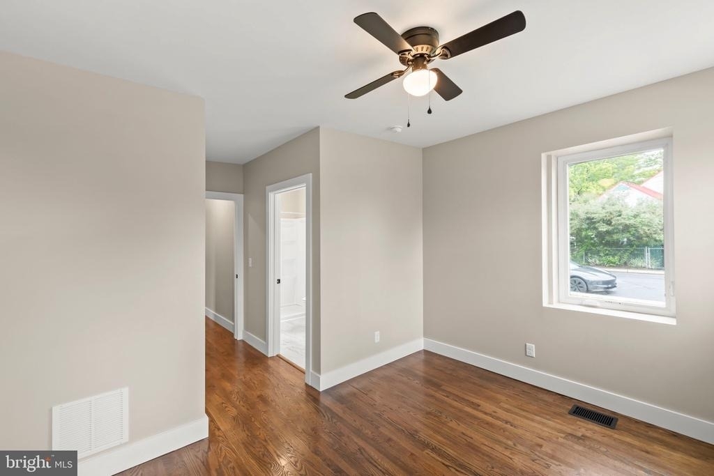 903 Orchard Avenue - Photo 21