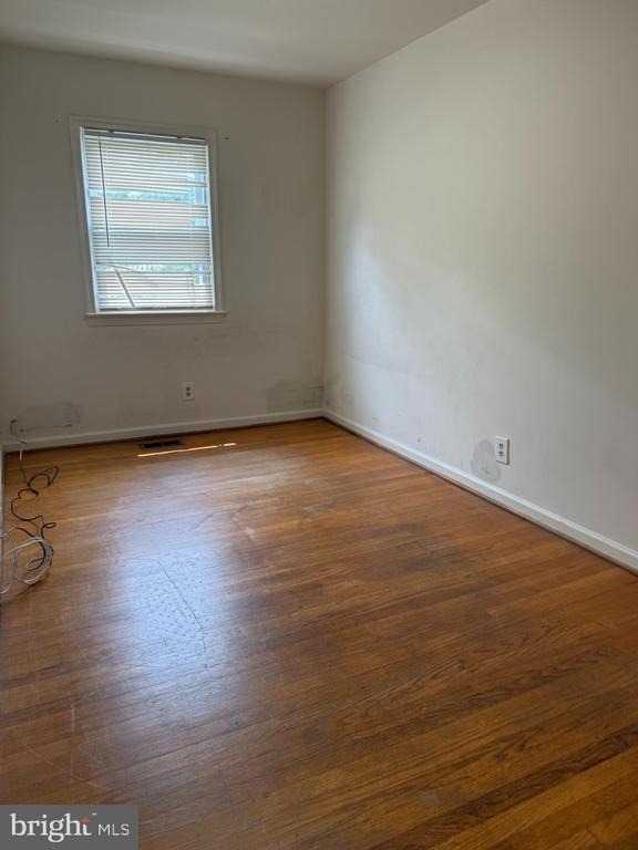 721 Olde Greenwich Circle - Photo 9