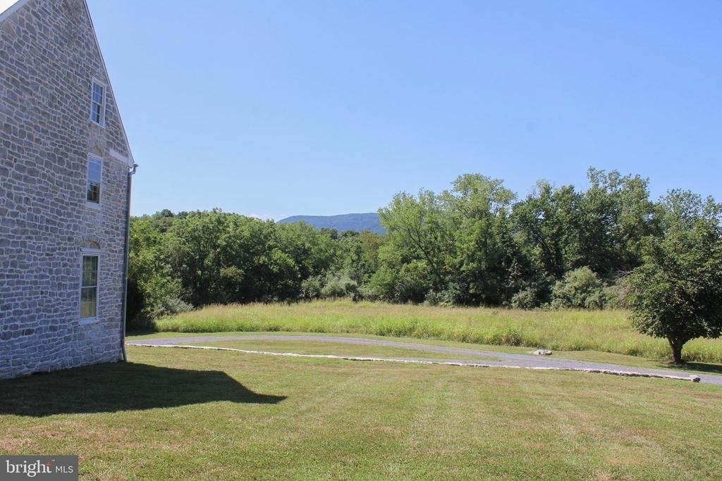 242 Fort Bowman Road - Photo 33