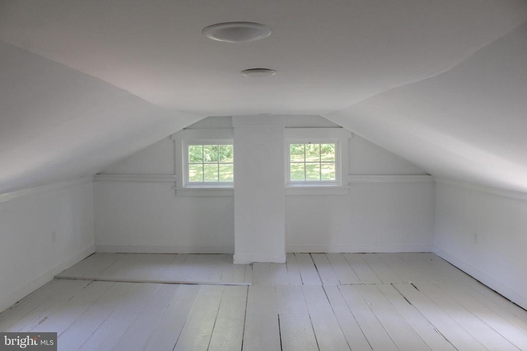 242 Fort Bowman Road - Photo 21
