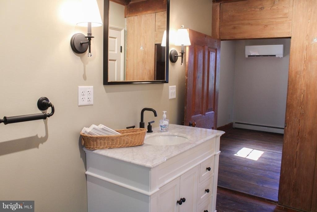 242 Fort Bowman Road - Photo 19