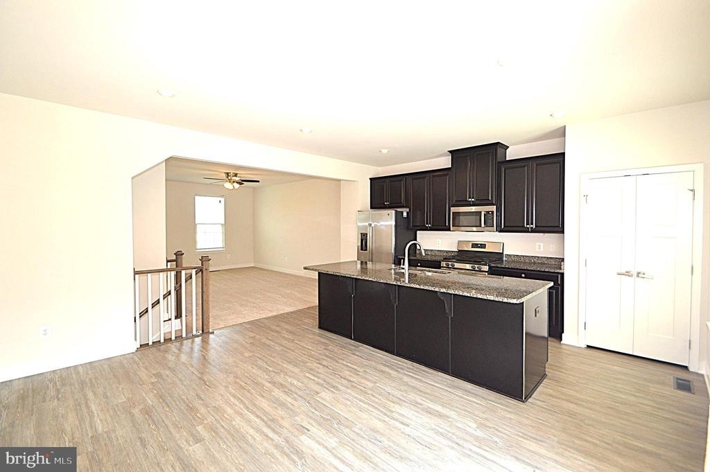 11328 Willow Green Circle - Photo 17