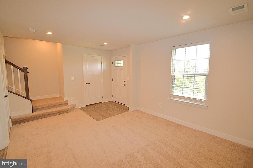 11328 Willow Green Circle - Photo 6