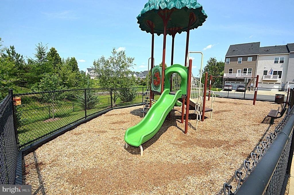 11328 Willow Green Circle - Photo 1