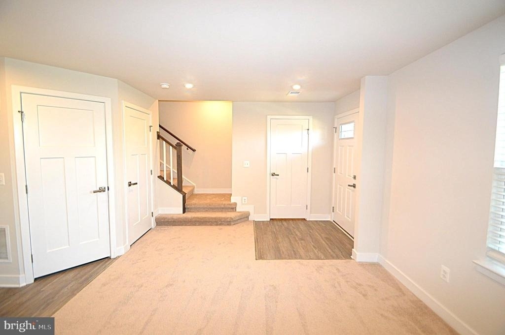 11328 Willow Green Circle - Photo 7