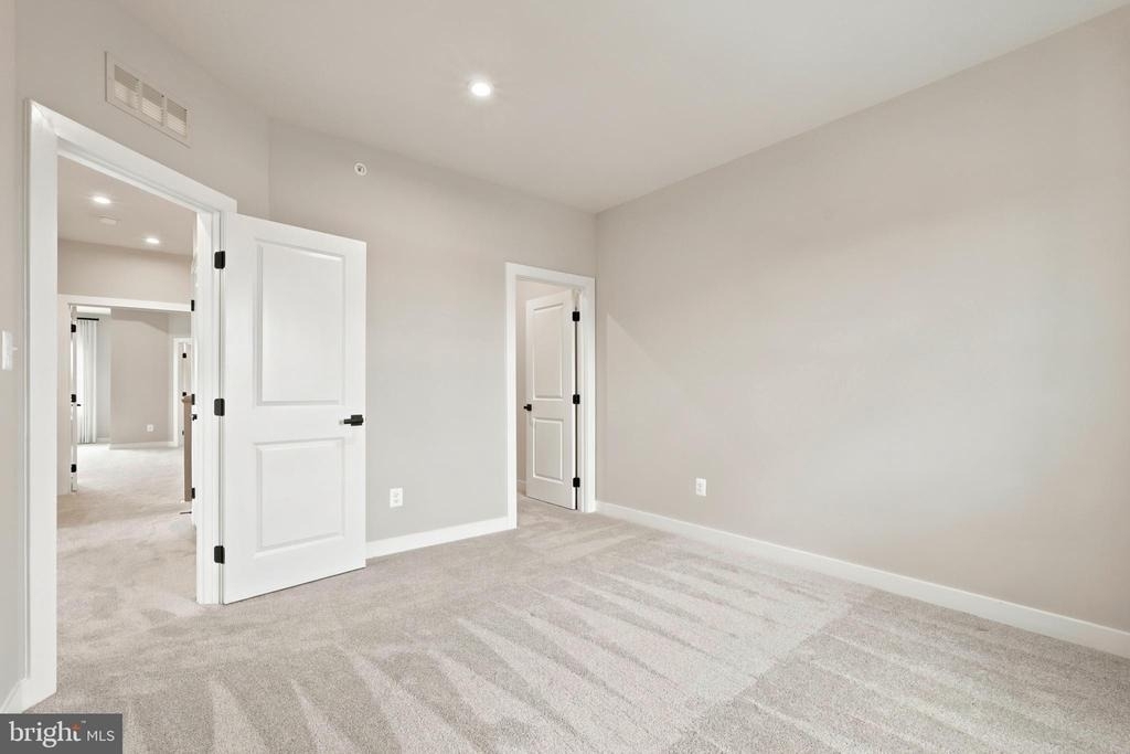8046 Williamson Boulevard Ne - Photo 39