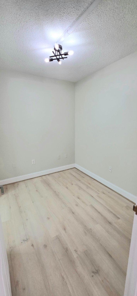 3705 S George Mason Drive - Photo 12