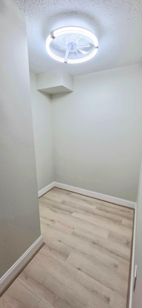 3705 S George Mason Drive - Photo 13
